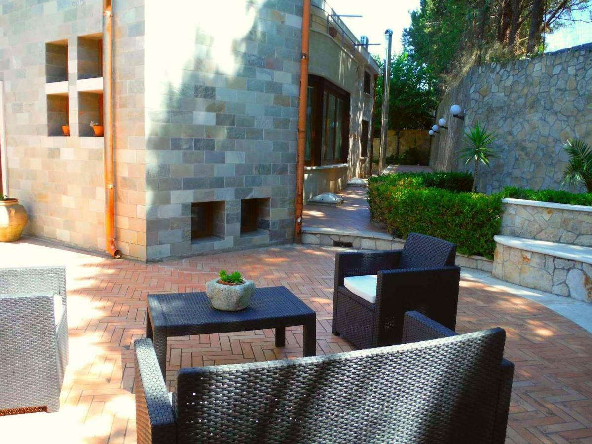 Casa Vacanze Villa Pina Matera Luaran gambar